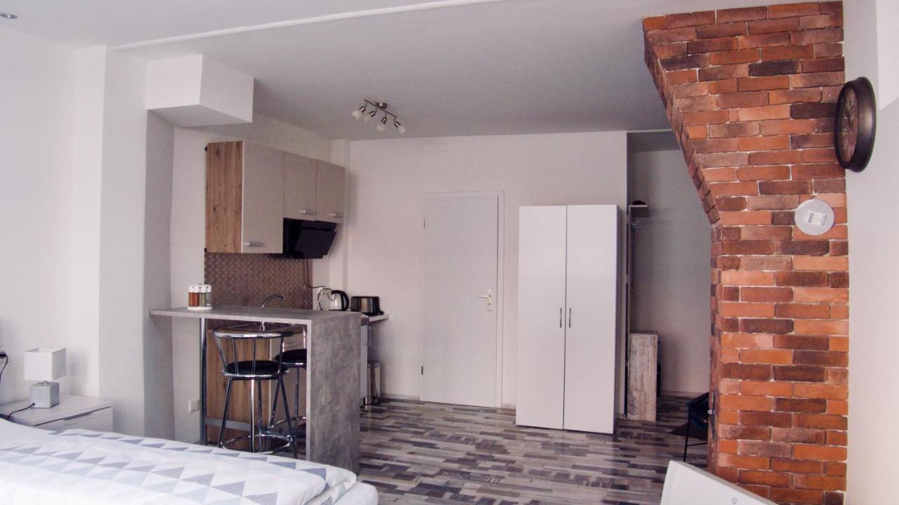 Moderne Wohnung Schwarzwald - In Bester Lage Direkt Am Fluss Bad Wildbad Buitenkant foto